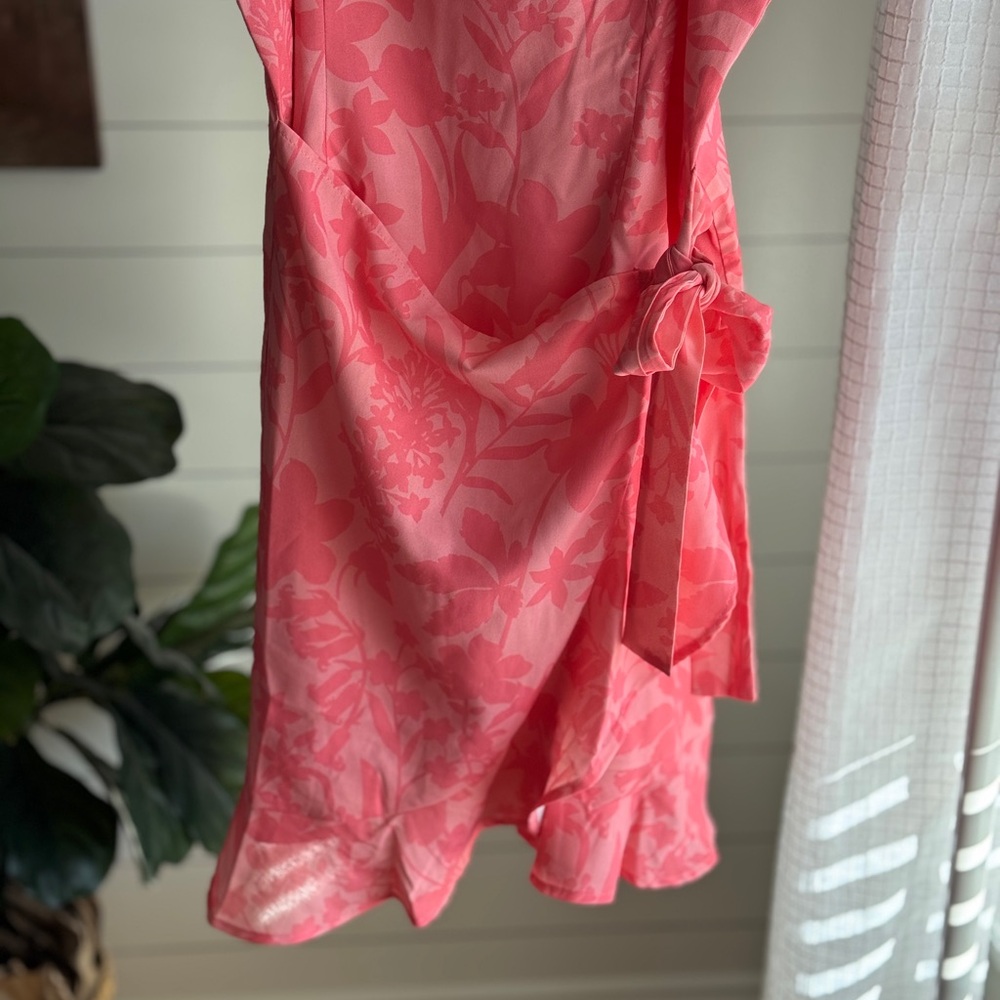 Pink Lily Coral-Pink Floral Satin Slip Dress - Picture 4 of 13